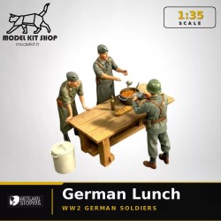 1:35 - WW2 Repas allemand
