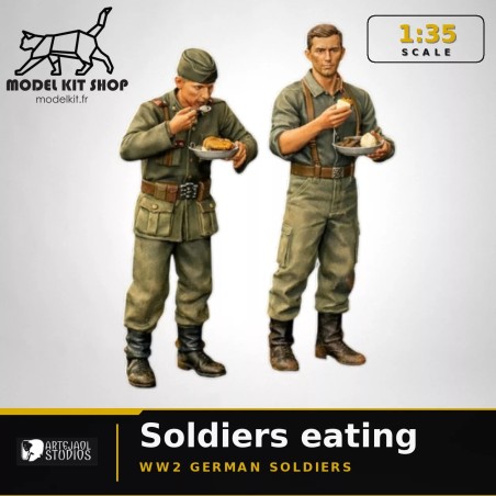 1:35 - WW2 Soldats allemands mangeant