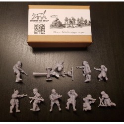 28mm / 1:56 - WW2 - Fallschirmjäger Unterstützung