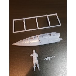 1:48 - Drone Naval Ucraniano + Figura