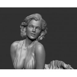 1:24 – Marilyn Monroe