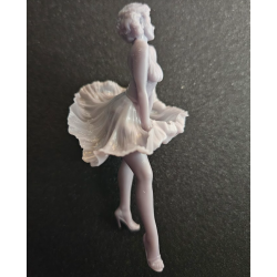 1:24 - Marilyn Monroe