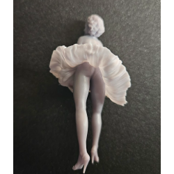 1:24 - Marilyn Monroe