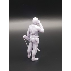 1:35 Series - American Soldier drinking WW2