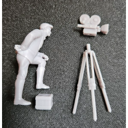 1:72 - Cameraman