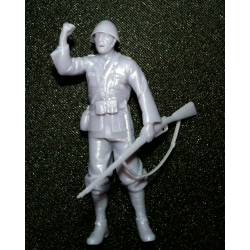 1:35 - Discurso de Mussolini a sus tropas durante la Segunda