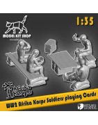 1:35 - WW2 Afrika korps - Soldados alemanes jugando cartas