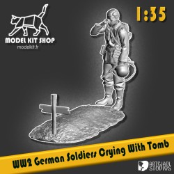 1:35 Serie - German soldier crying in front of tomb WW2