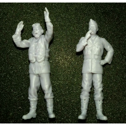1:32 - WW2 RAF Pilots