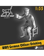 1:35 - WW2 German Buvant Officer