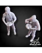 1:35 - WW2 German soldiers eating