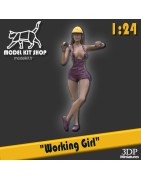 1:24 - "Chica trabajadora"