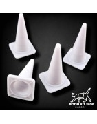 1:24 - Conos de señalización (x4)