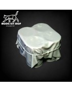 1:35 - Fuel cans with tarpaulin