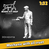 1:32 - Mechanic with oil burette