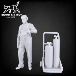 1:35 - Welder
