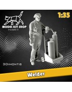 1:35 - Welder