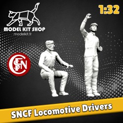 1:32 - locomotora de conductores SNCF