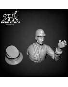 1:12 - De Gaulle 1939 - Tankist (Bust)
