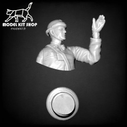 1:12 - De Gaulle 1939 - Tankist (Bust)