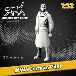 1:32 - WW1 German driver