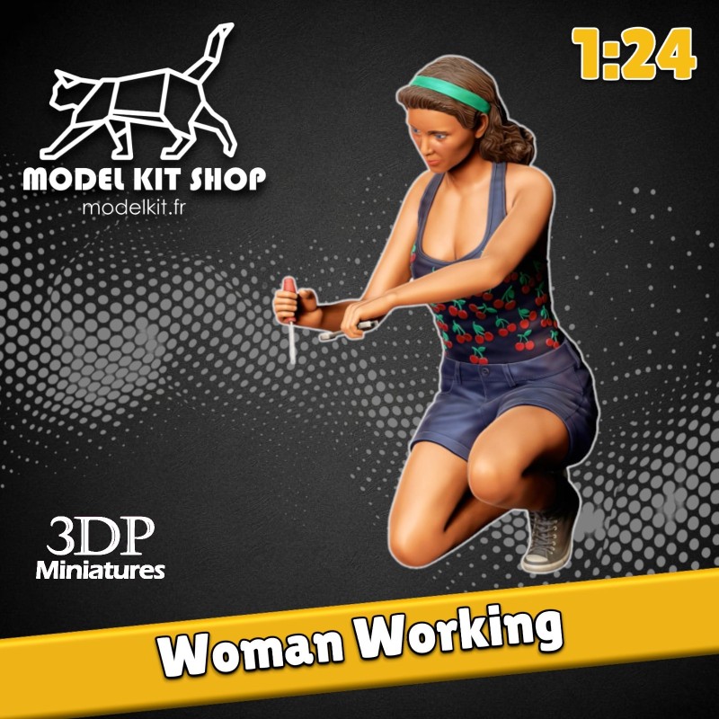 1:24 - Femme travaillant sur une voiture - Modelkit.fr