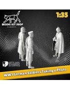 1:35 - WW1 Deutsche Soldaten, die ein Foto machen