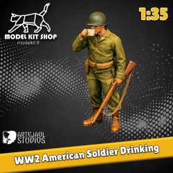 1:35 - WW2 Soldado Americano Beber