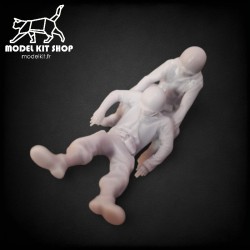 1:35 - WW2 Wounded American soldier & medic