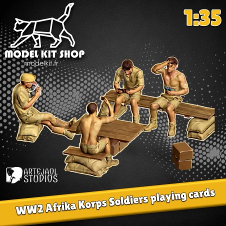 1:35 - WW2 Afrika korps - Soldats allemands jouant aux cartes -