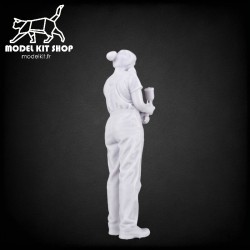 1:24 - Automotive Painter - Woman