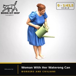 0 (1: 43.5) - Donna con la sua annaffiatoio
